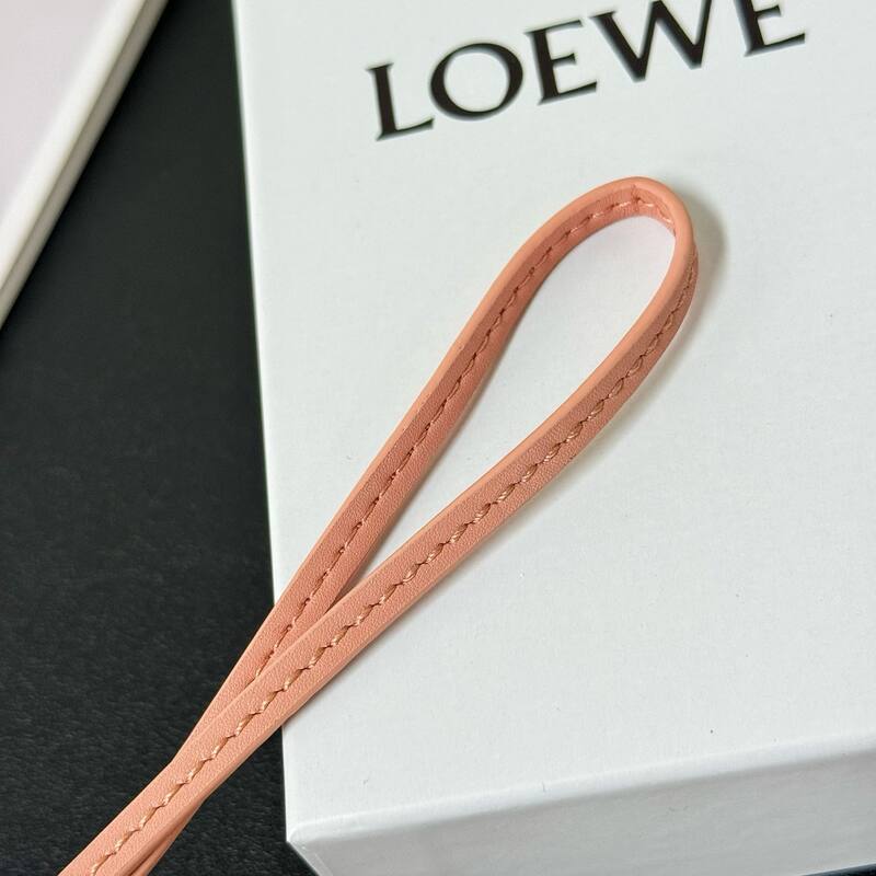 Loewe Pink shoulder bag — AAA Quality Replica