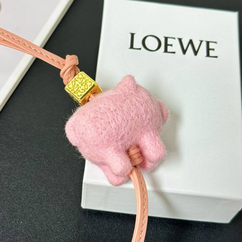 Loewe Pink shoulder bag — AAA Quality Replica