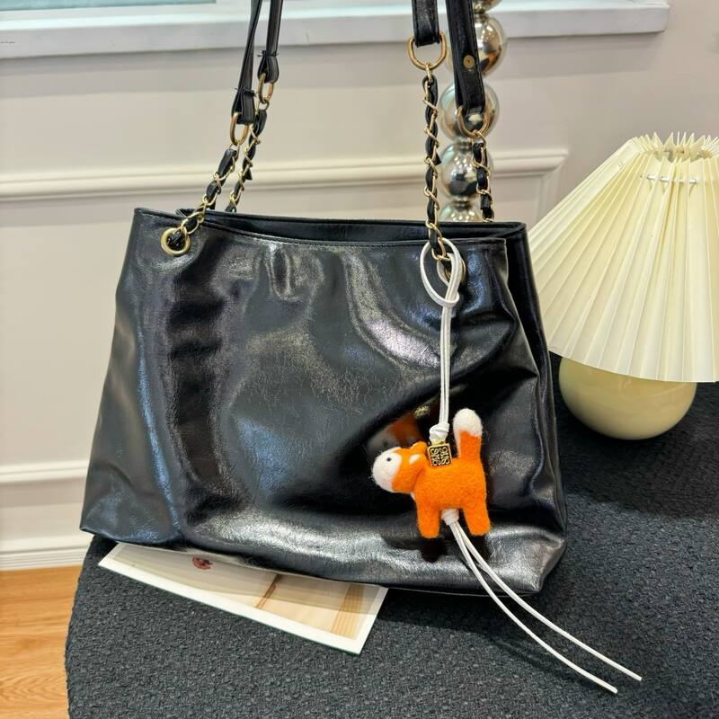 Loewe White shoulder bag — AAA Quality Replica