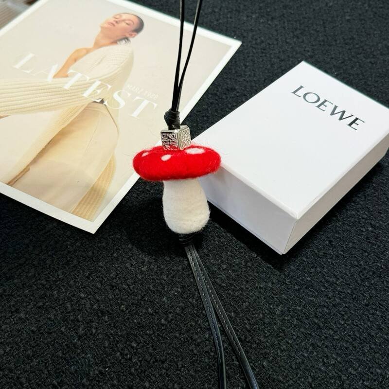 Loewe Black shoulder bag — 1:1 Replica