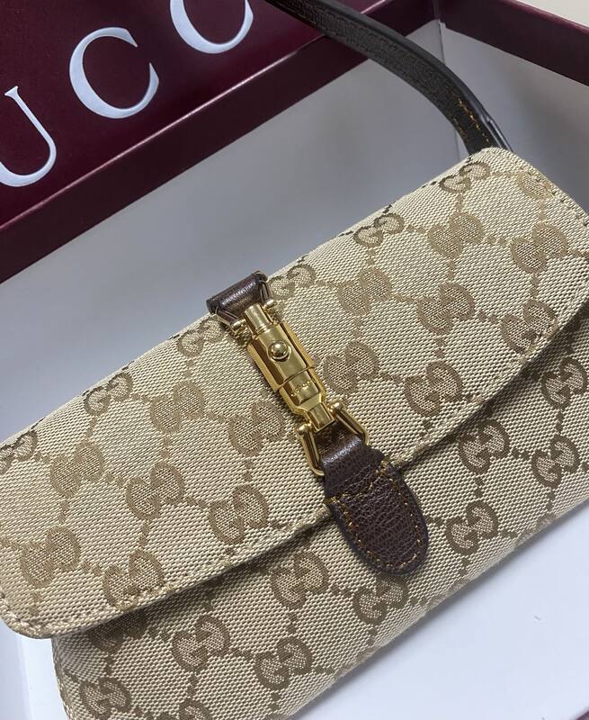 Gucci Jackie Beige GG canvas with brown leather trim 21 shoulder — Top Quality Replica