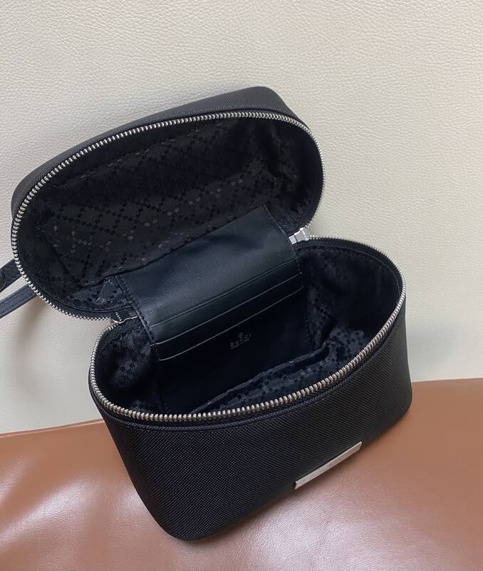 Gucci Tag Black shoulder — Premium Replica