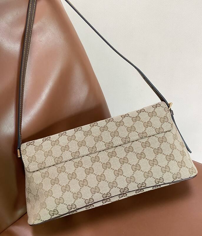 Gucci Madison Beige GG Supreme shoulder — Premium Replica