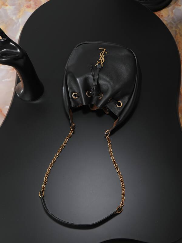 Saint Laurent Le 37 Bucket Bag Black leather shoulder — Top Quality Replica