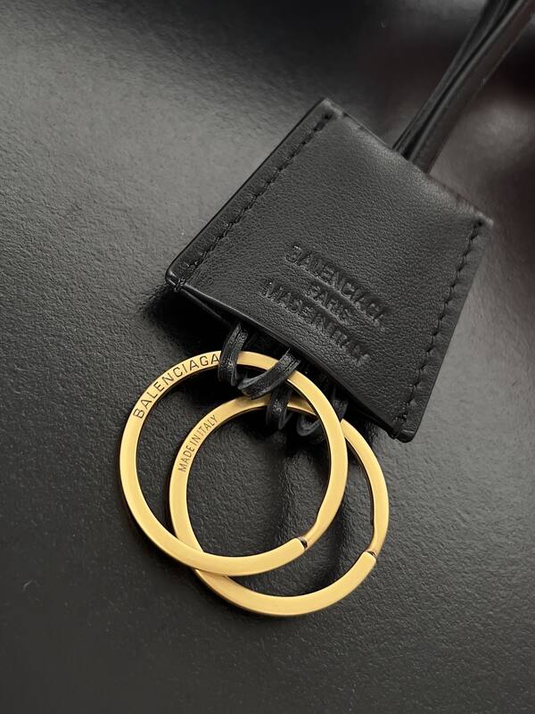 Balenciaga Black 40x30x16cm shoulder bag — Premium Replica