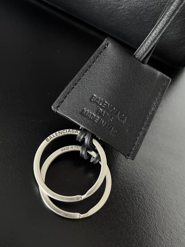 Balenciaga Black 30x22x12cm shoulder bag — AAA Quality Replica