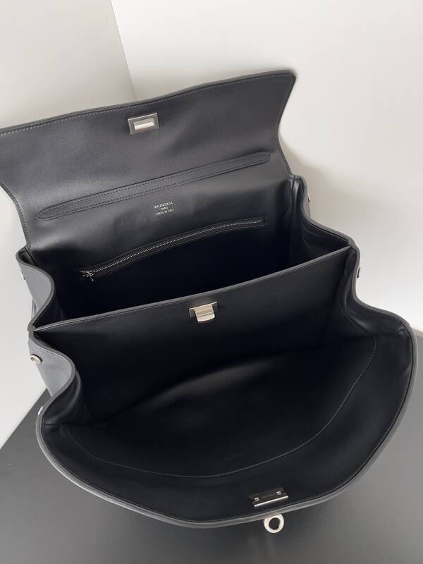 Balenciaga Black 30x22x12cm shoulder bag — AAA Quality Replica