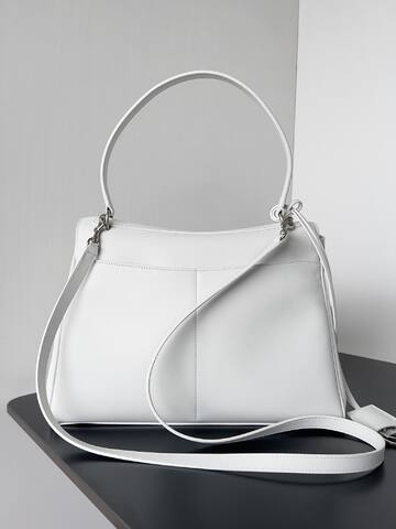 Balenciaga White 30x22x12cm shoulder bag 1 1 Replica