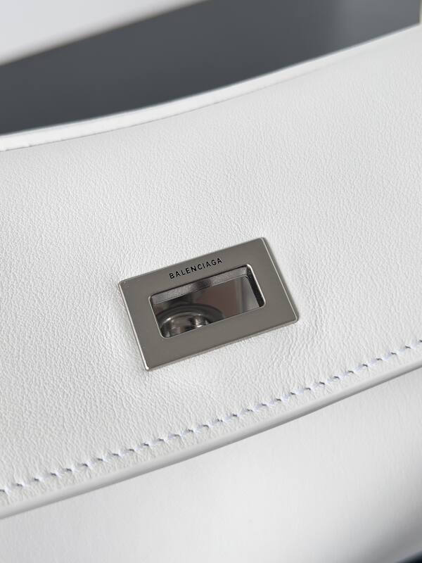 Balenciaga White 25x18x10cm shoulder bag — Premium Replica