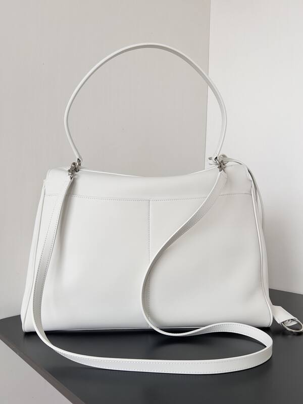 Balenciaga White 40x30x16cm shoulder bag — AAA Quality Replica