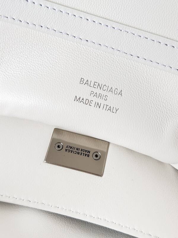 Balenciaga White 40x30x16cm shoulder bag — AAA Quality Replica