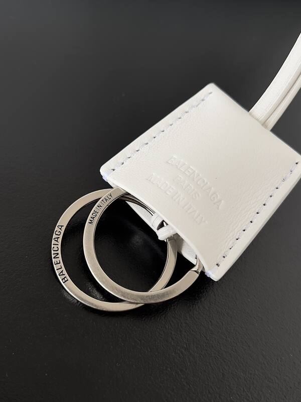 Balenciaga White 40x30x16cm shoulder bag — AAA Quality Replica