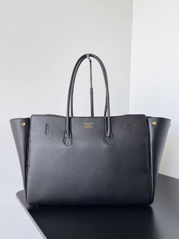 Balenciaga Black 30x22x12cm shoulder bag 1 1 Replica