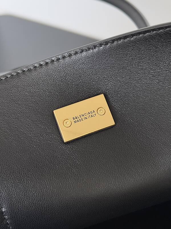 Balenciaga Black 30x22x12cm shoulder bag — 1:1 Replica