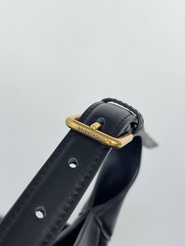 Balenciaga Black 30x22x12cm shoulder bag — Premium Replica