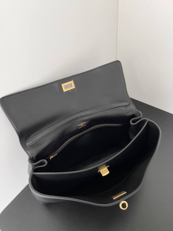 Balenciaga Black 30x22x12cm shoulder bag — Premium Replica