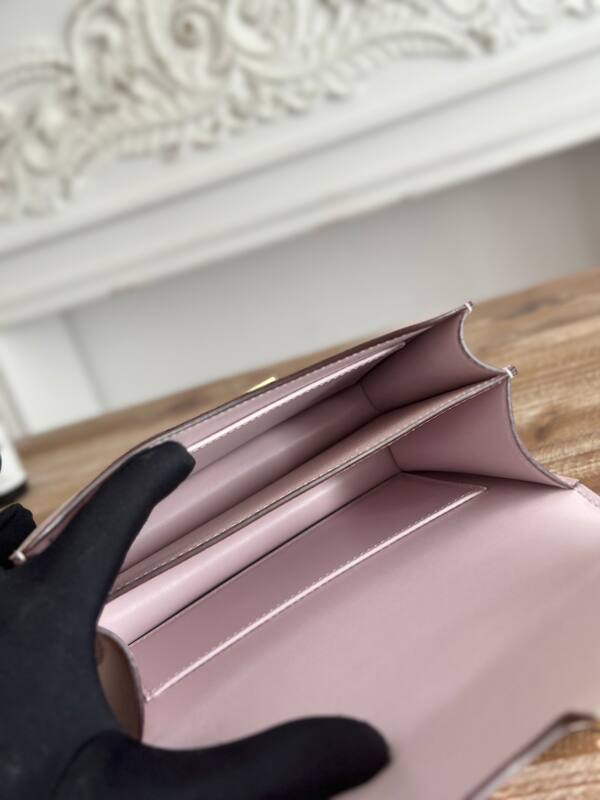 Hermes Constance Light Pink crossbody — 1:1 Replica