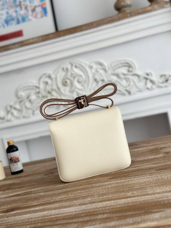 Hermes Cream crossbody — AAA Quality Replica