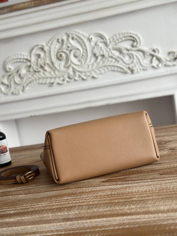 Hermes Kelly 2424 Gold mini crossbody — Premium Replica