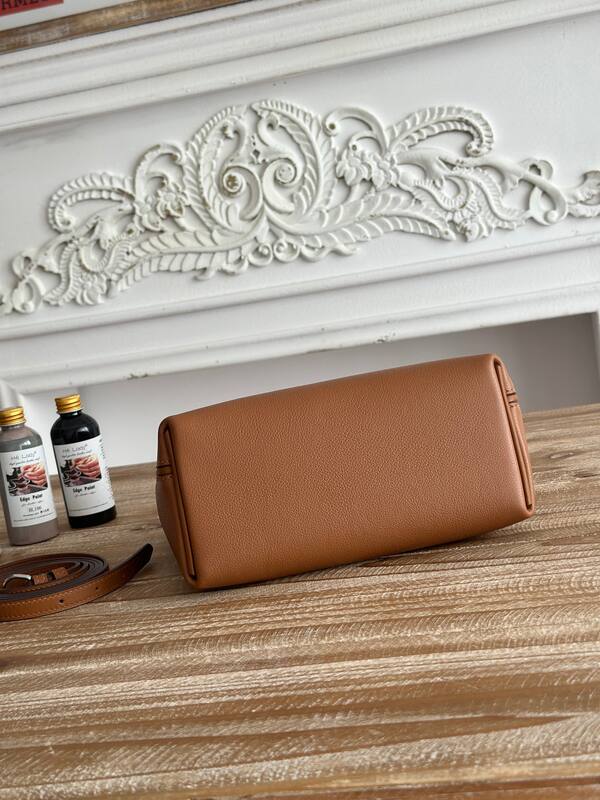 Hermes Kelly 2424 Brown mini everyday — Premium Replica