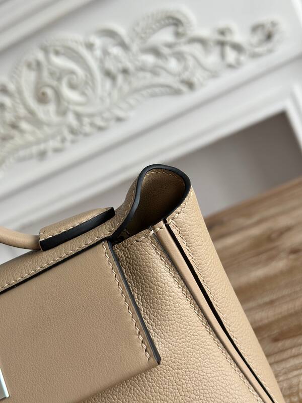Hermes Hermes bag Beige mini crossbody — Premium Replica
