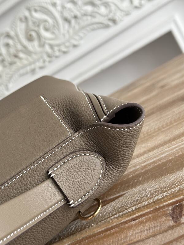 Hermes 2424 Taupe shoulder — AAA Quality Replica