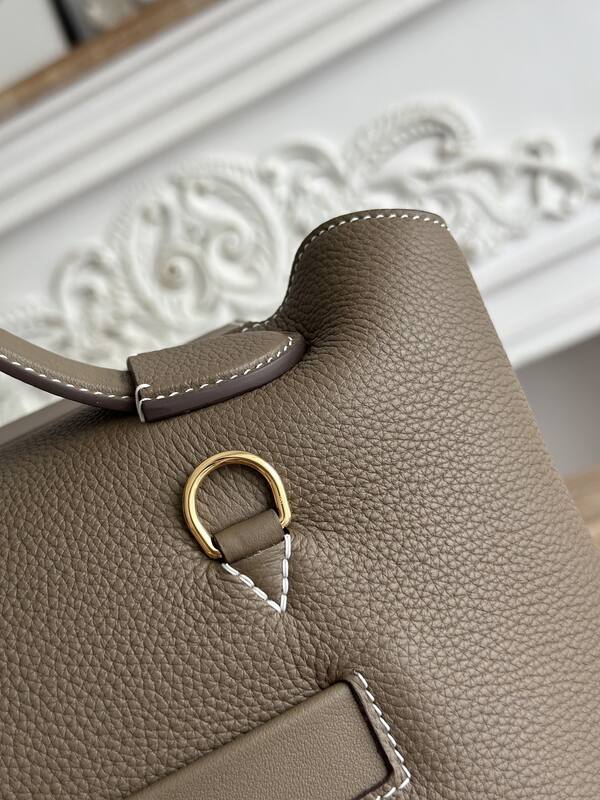Hermes 2424 Taupe shoulder — AAA Quality Replica