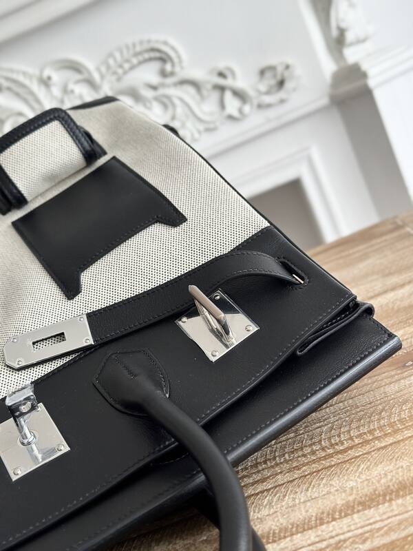 Hermes HAC 40 Cargo Black and Beige 40 work — Top Quality Replica