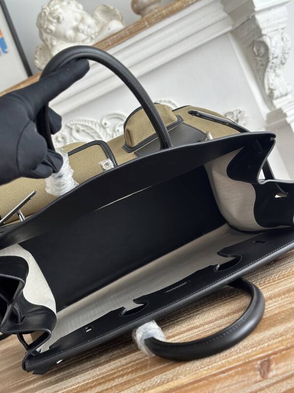 Hermes HAC Cargo Beige canvas and Black leather 40 travel — AAA Quality Replica