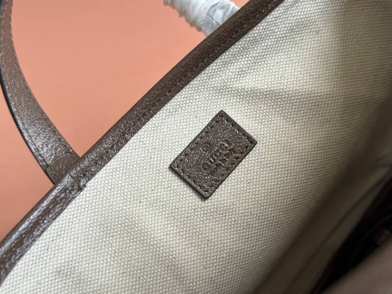 Gucci GG Supreme Tote GG Supreme Beige Brown — 1:1 Replica