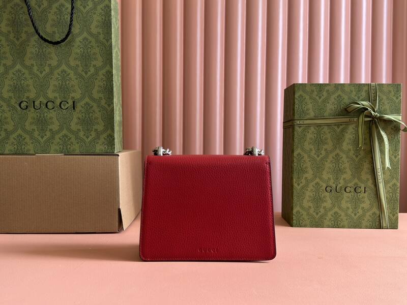 Gucci Dionysus Red shoulder — Premium Replica