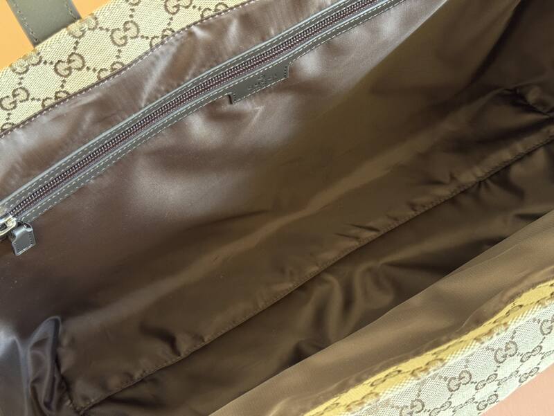 Gucci Beige GG Supreme canvas tote — AAA Quality Replica