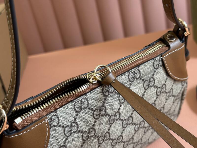 Gucci Ophidia Beige Ebony GG Supreme with Brown leather trim shoulder — Premium Replica