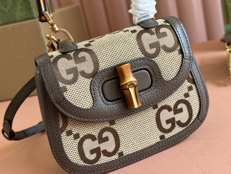 Gucci Bamboo 686864 GG Supreme beige and brown crossbody — Premium Replica