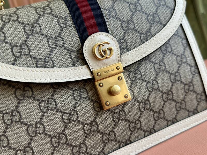 Gucci Ophidia 651055 GG Supreme beige ebony with white trim 25x17 crossbody — Top Quality Replica
