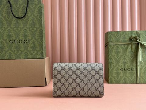 Gucci GG Marmont GG Supreme canvas 20 13 5 4cm crossbody Premium Replica