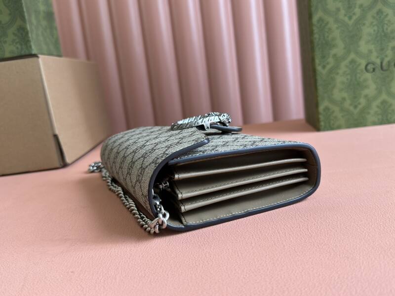 Gucci GG Marmont GG Supreme canvas 20 13 5 crossbody — Premium Replica
