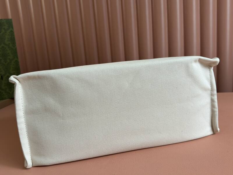 Gucci White and brown leather canvas tote — Top Quality Replica
