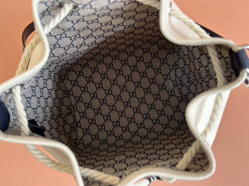 Gucci Ivory and black crossbody — AAA Quality Replica