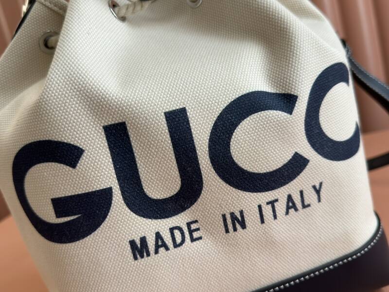 Gucci Ivory and black crossbody — AAA Quality Replica
