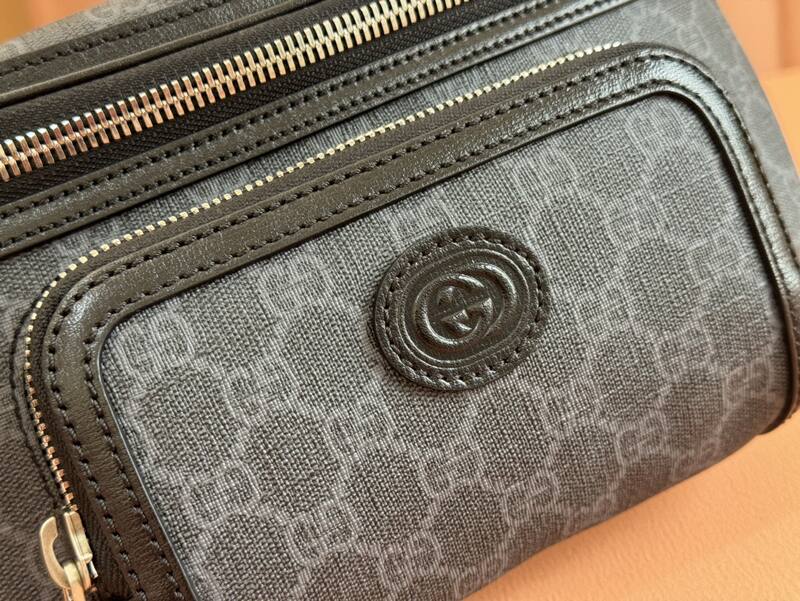 Gucci GG Supreme canvas crossbody — Premium Replica