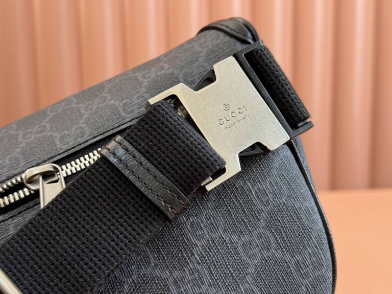 Gucci GG Supreme canvas crossbody — Premium Replica