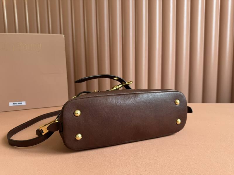 Miu Miu Brown 25x18x10cm shoulder bag — Premium Replica