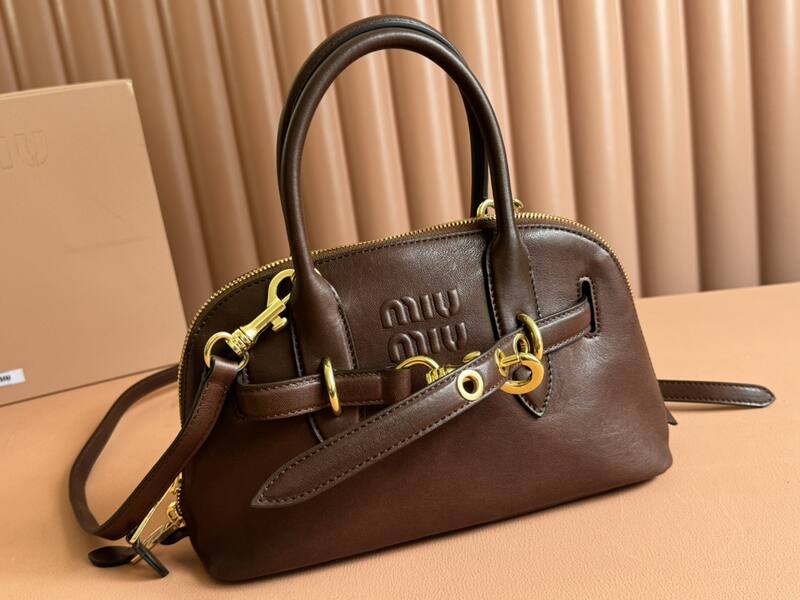 Miu Miu Brown 25x18x10cm shoulder bag — Premium Replica