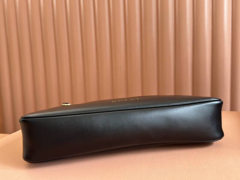 Gucci Black leather shoulder — 1:1 Replica