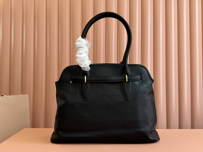 Miu Miu Black 40x30x16cm shoulder bag — Premium Replica