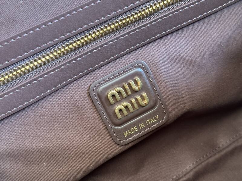 Miu Miu Brown shoulder bag — 1:1 Replica
