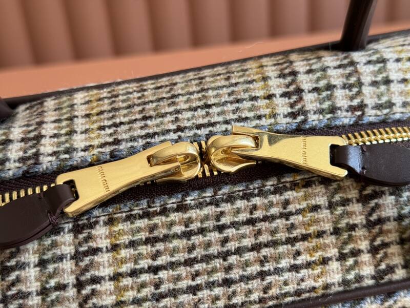 Miu Miu Brown shoulder bag — 1:1 Replica