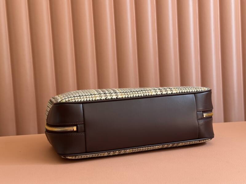 Miu Miu Brown shoulder bag — 1:1 Replica