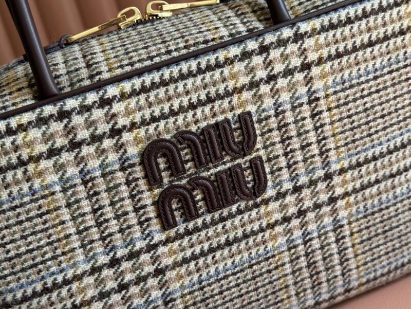Miu Miu Brown shoulder bag — 1:1 Replica